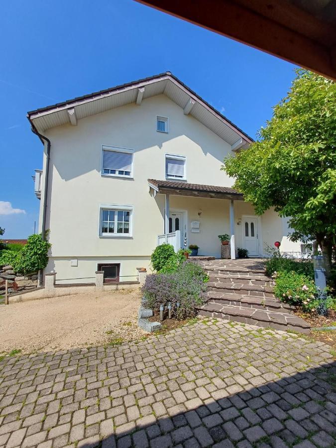 Ferienwohnung Wenzl Schnaitsee Exteriör bild