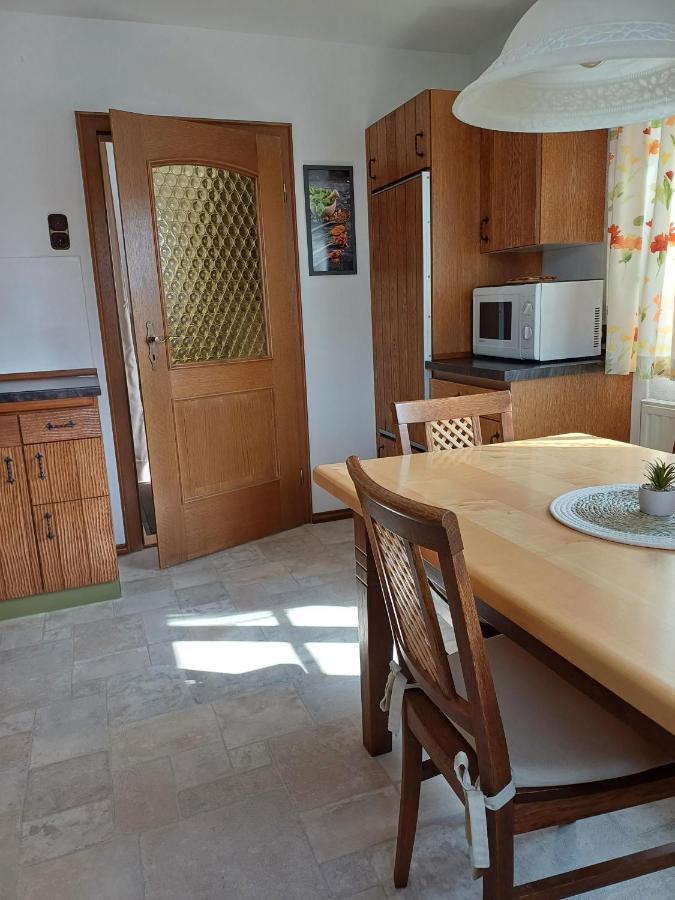 Ferienwohnung Wenzl Schnaitsee Exteriör bild